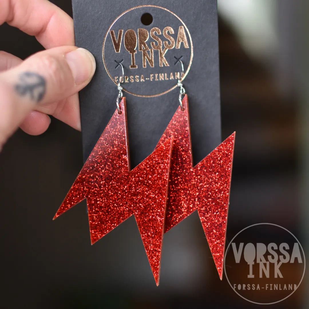 Maija Vilkkumaa korvikset | Vorssa Ink